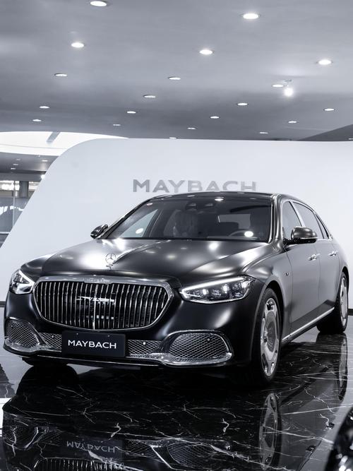 佛山319岚图汽车的售后服务让用户无忧出行，迈巴赫未来的豪华车趋势